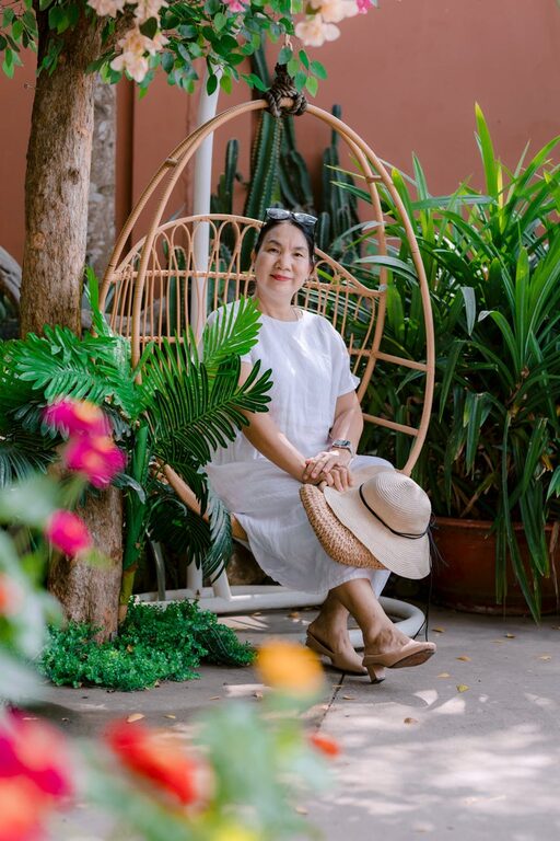 Essential Tips for Keeping Your Houseplants Healthy and Thriving